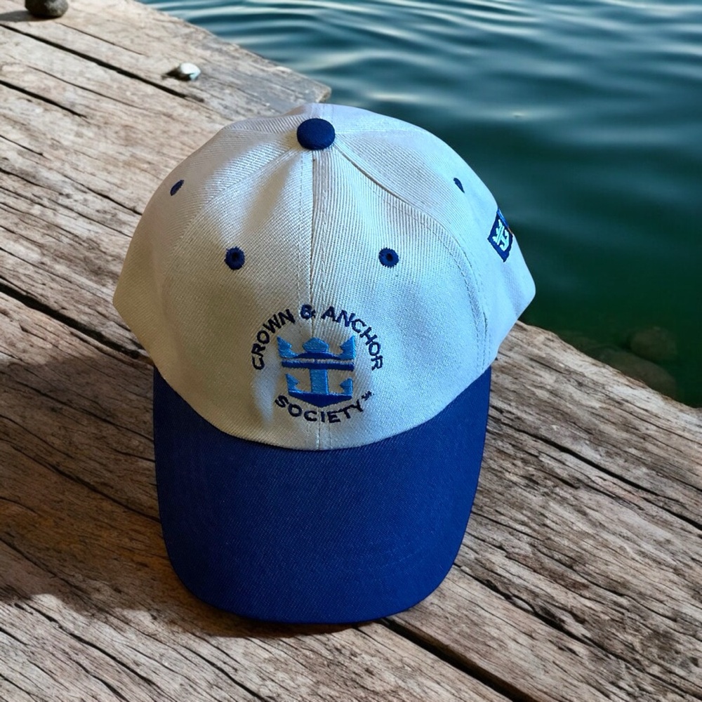 NWOT-Royal Caribbean Cruise‎ Crown & Anchor Loyalty Cap